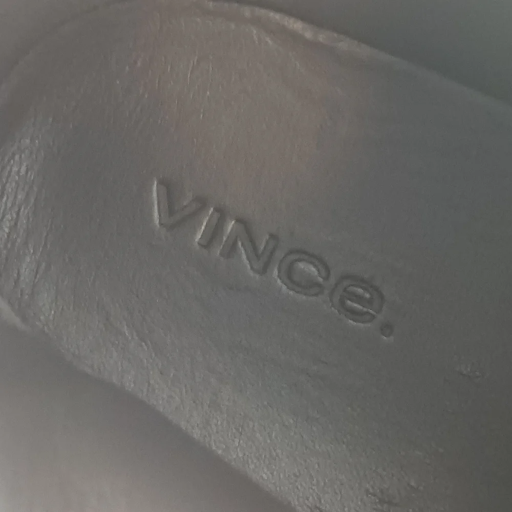 Vince suede upper